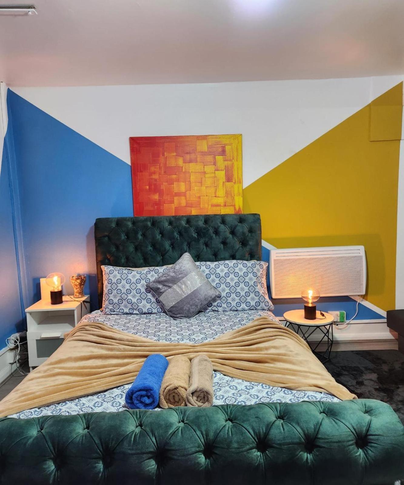 New Deluxe Studio Apt-2 London Room photo